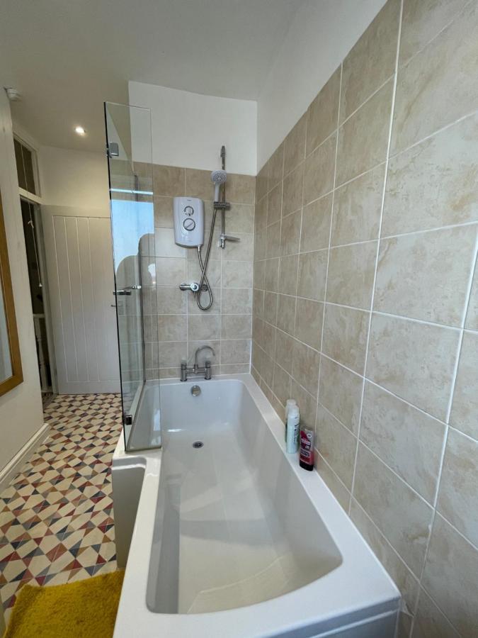 Nottingham Home Stay المظهر الخارجي الصورة